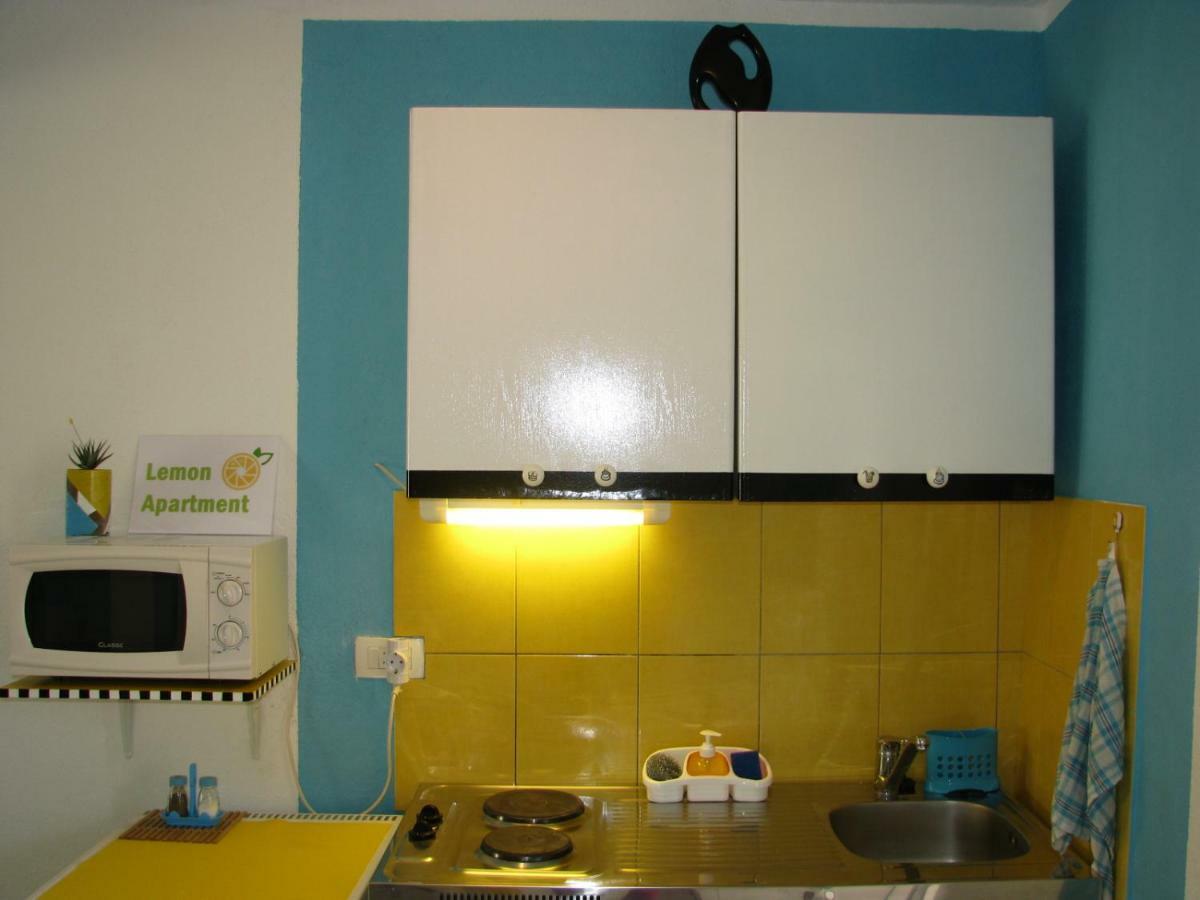Apartments And Room Lemon Vis Luaran gambar