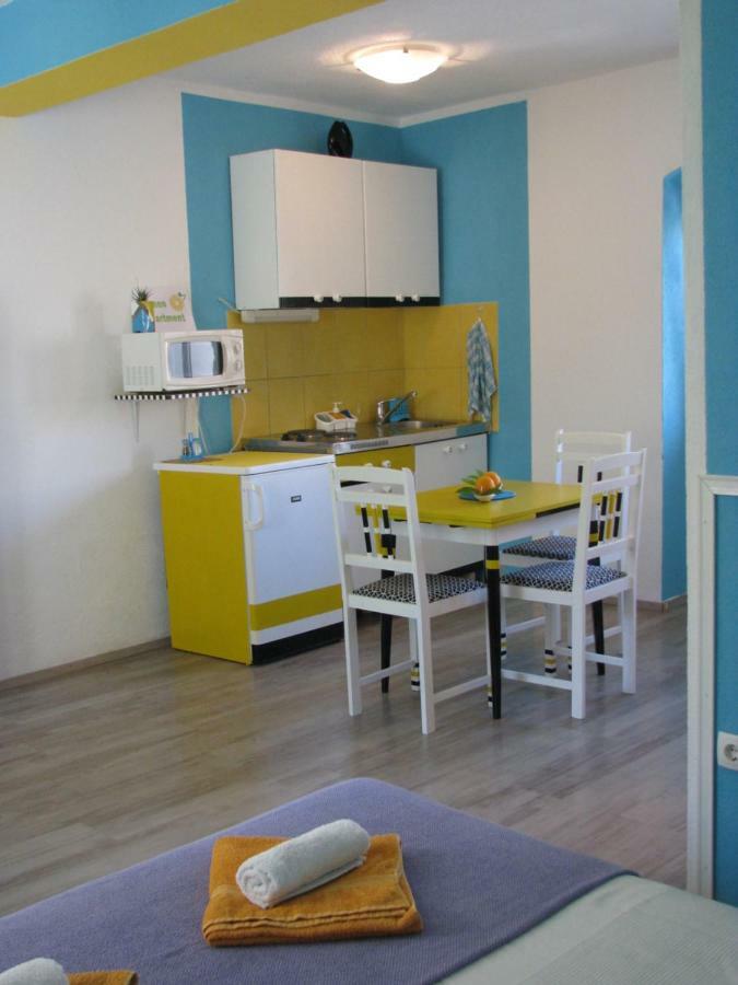 Apartments And Room Lemon Vis Luaran gambar