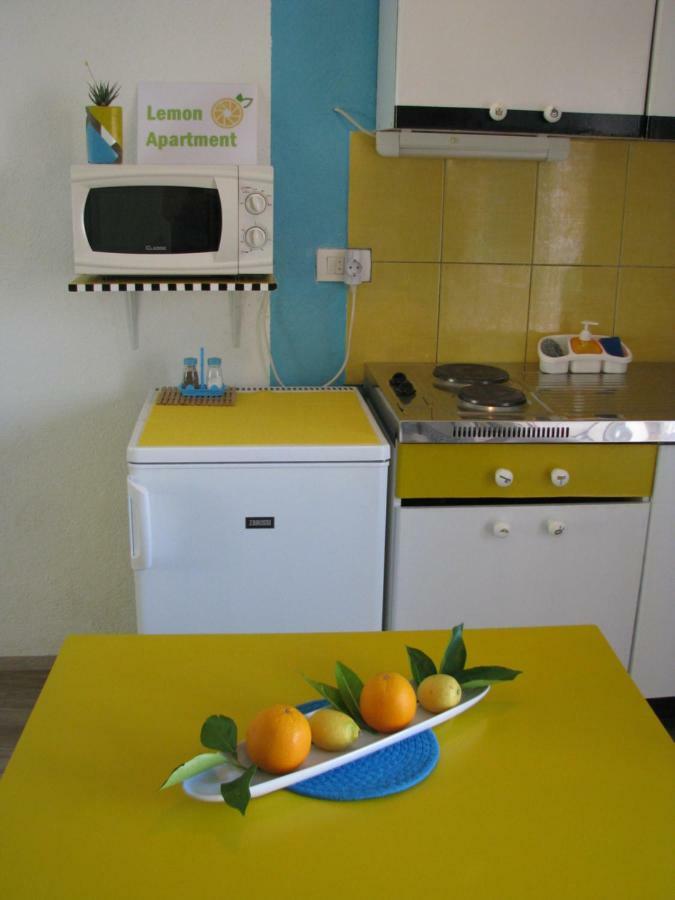Apartments And Room Lemon Vis Luaran gambar